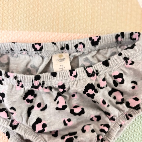 NWT Tucker & Tate 2 Piece Heather Grey and Pink Leopard Dress and Bloomers 3 mo - Picture 3 of 13